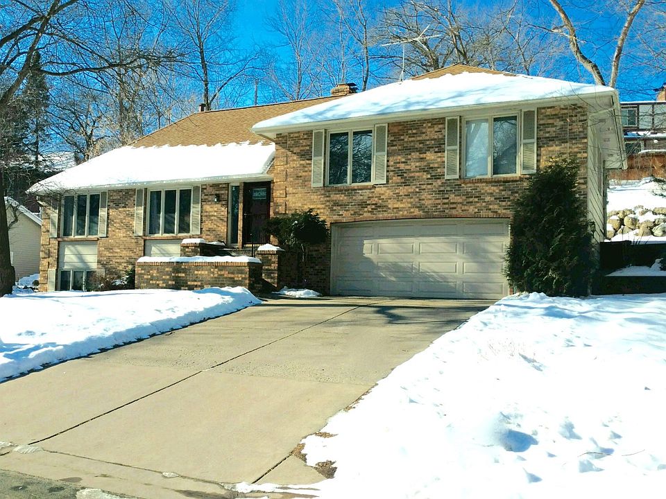 1st image of 13508 Clinton Pl