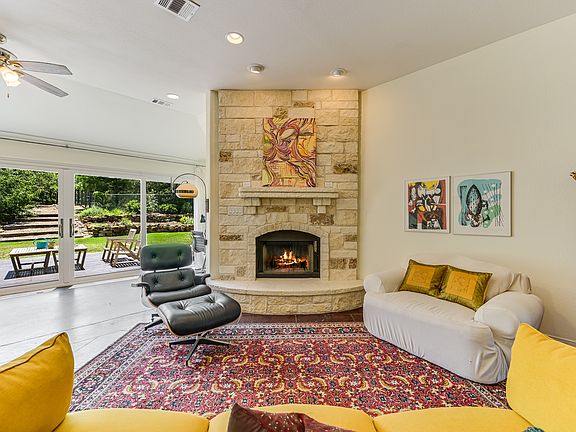2nd image of 167 Manawianui Dr
