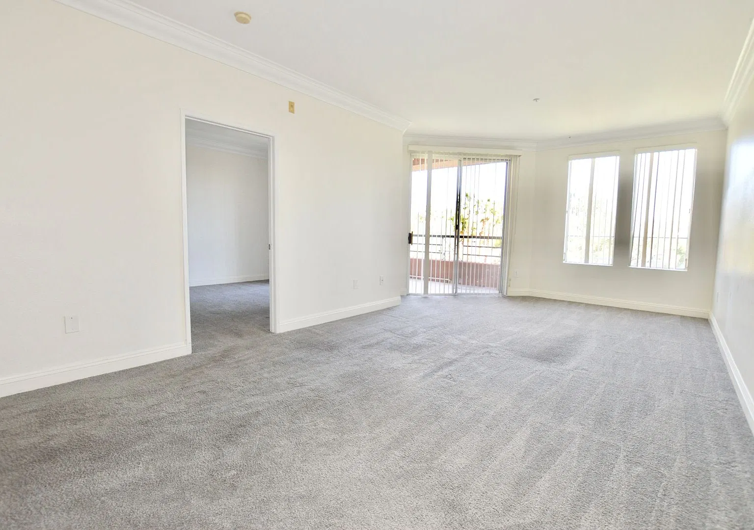 Resort-Style Living Near the Las Vegas Strip | Unfurnished 2BR/2BA at The Meridian — Photo 3