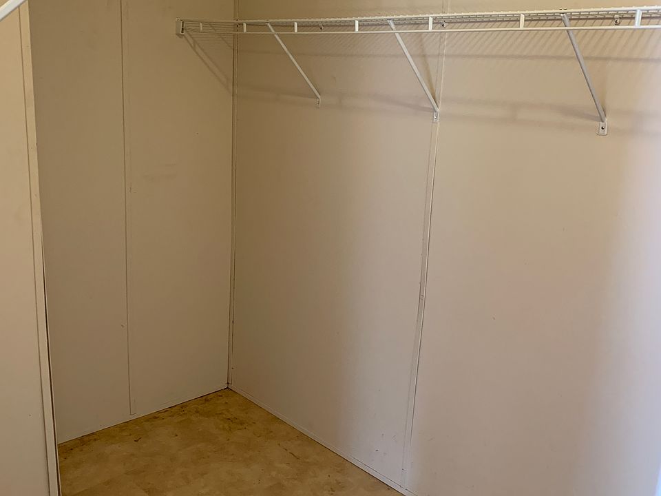 1st image of 6141 W Crystal Oaks Dr