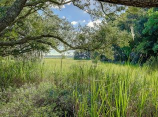 1525 Hunley Ave, Charleston, SC 29412