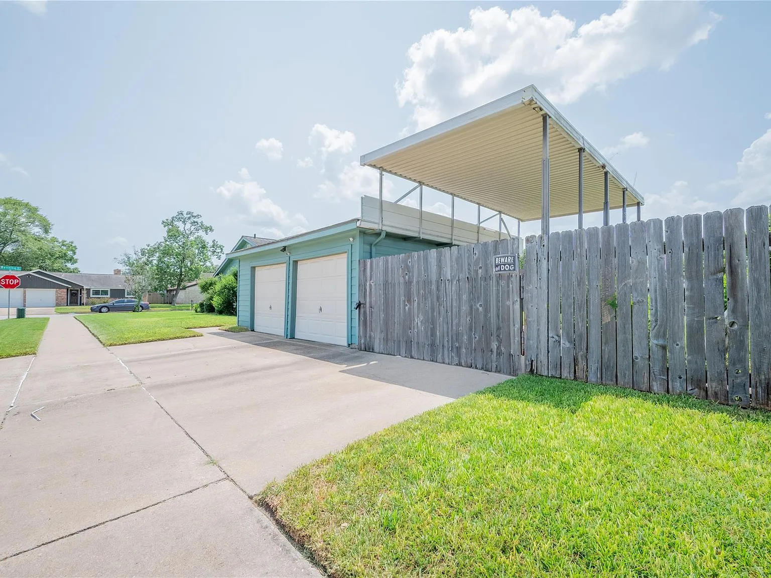 4 bed, 2.0 bath, 1824 sqft, $2,250 — Photo 4