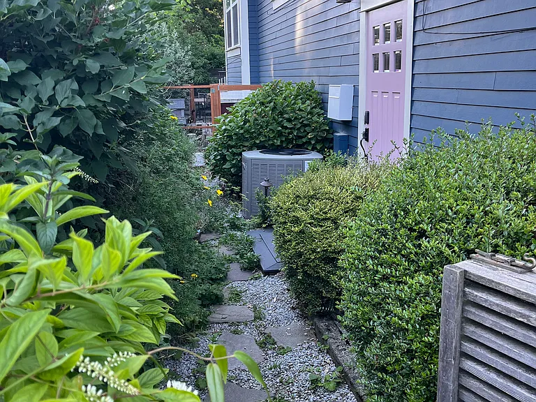 4031 SW Alice St — Photo 4