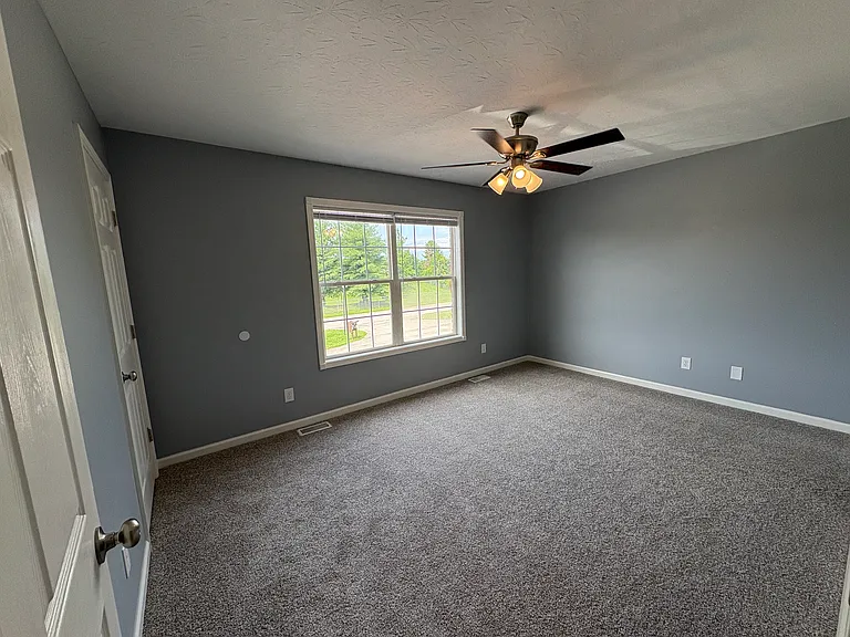 114 Seven Oaks Dr — Photo 15
