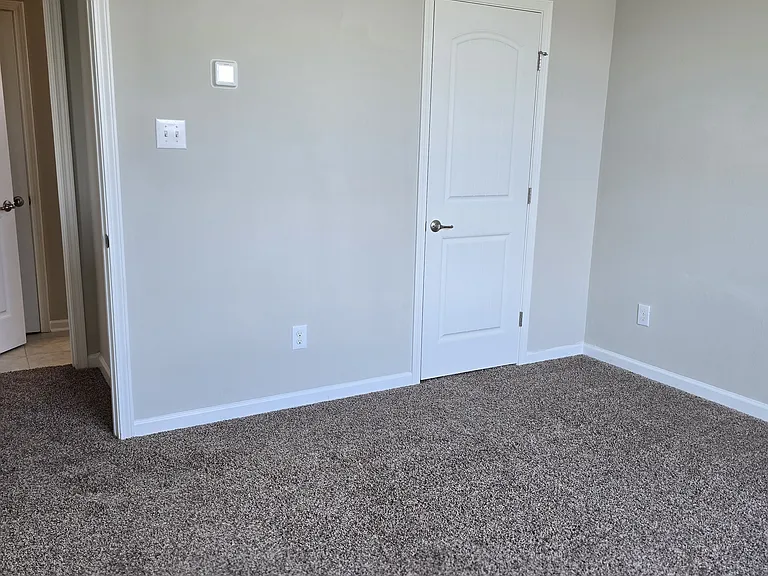 4410 Lake Crest Dr — Photo 21
