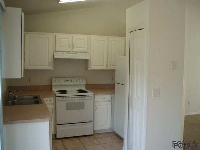 2nd image of 81 Brewster Ln