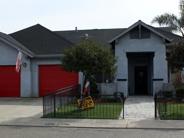 6536 Walnut Haven Dr, Hughson, CA 95326