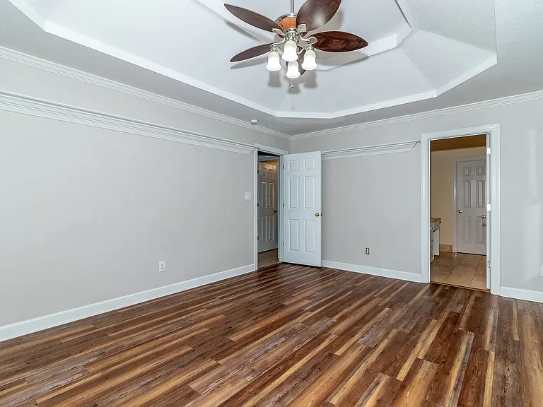 438 Bristol Rd — Photo 21
