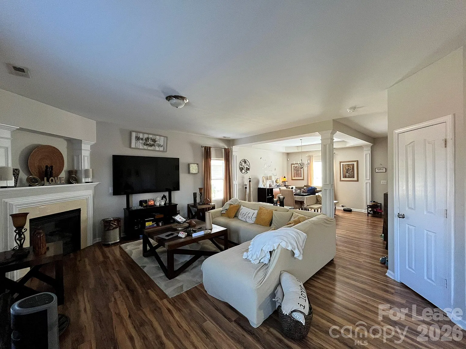 3 bed, 2.5 bath, $2,095 — Photo 4