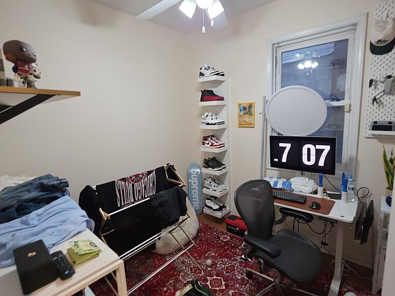 5th image of 506 N May St Unit 1