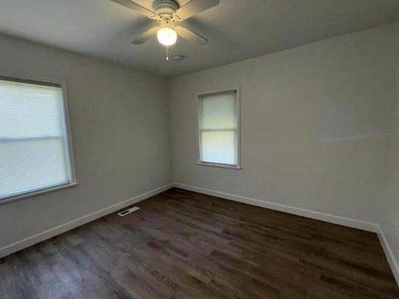 4th image of 6217 Peurifoy Ave