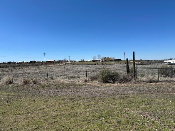 86196 Thorn St, Christmas Valley, OR 97641