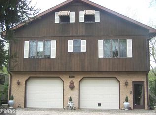 360 Mallard Way, Falling Waters, WV 25419