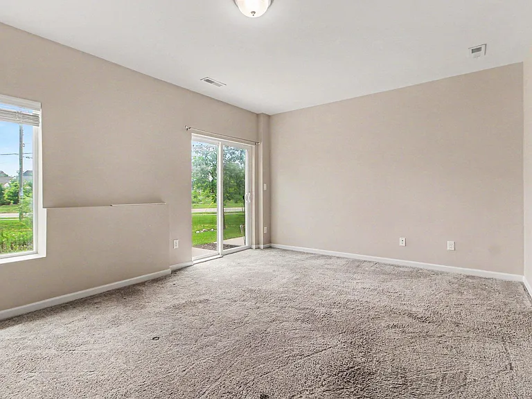 2717 Bristol Ridge Dr — Photo 23
