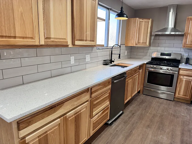10214 S Willowbank Cir — Photo 14