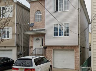 422 Hamilton St FLOOR 2, Harrison, NJ 07029