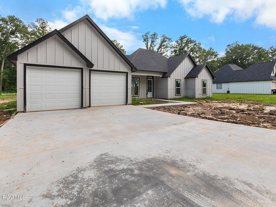 1st image of 728 Kilchrist Rd