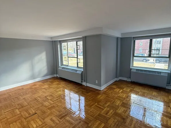 67-23 185th Street image 1 of 6