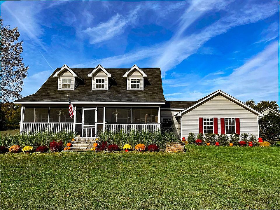 2200 sq 4 bd 3.5ba house