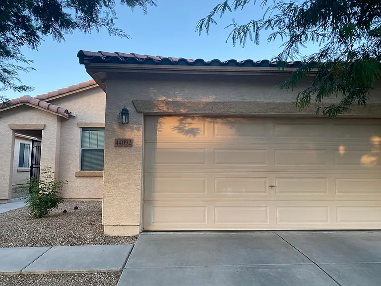 44092 W Cydnee Dr — Photo 21