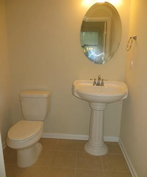 8949 Carroll Manor Dr — Photo 5