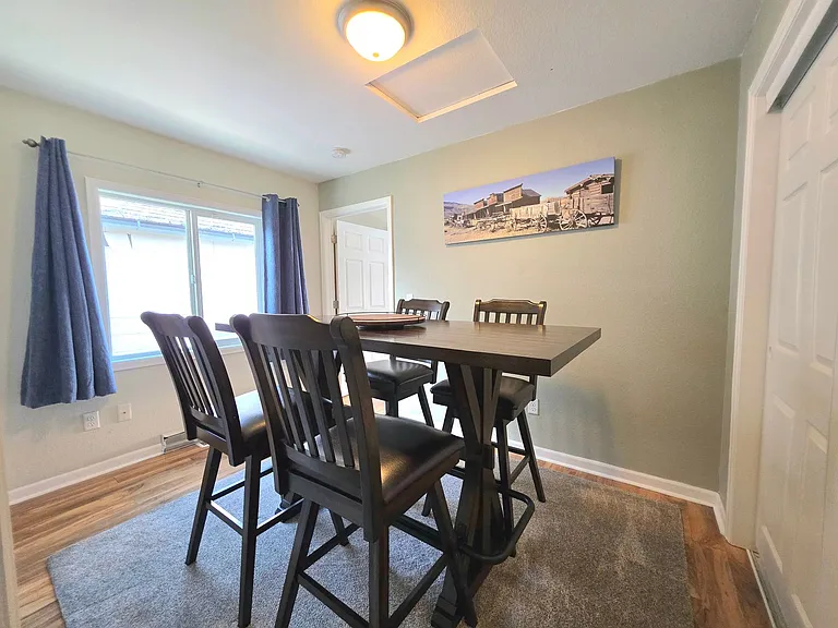 1234 Pine St — Photo 5