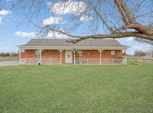 66 N Roberta Rd, Durant, OK 74701