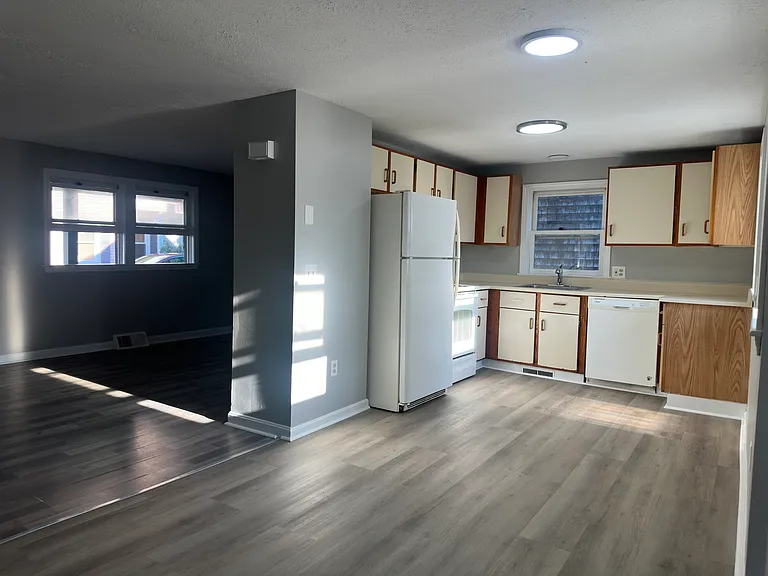 27 Salem St #1 — Photo 19