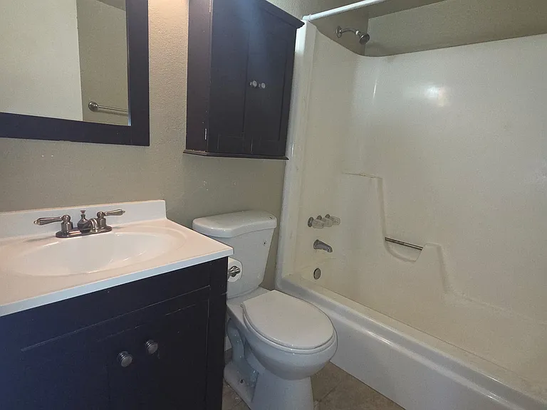 804 W Colgate Dr — Photo 14