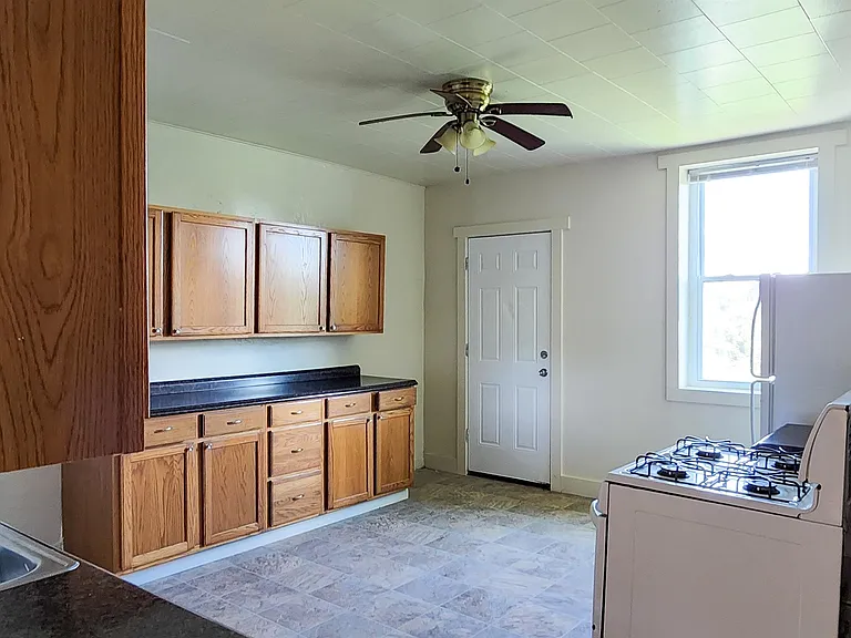128 Martsolf Ave — Photo 4