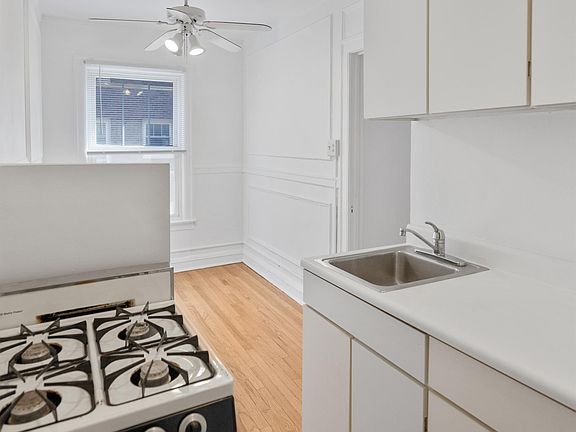 3rd image of 2746.5 N Hampden Ct #47-1BB