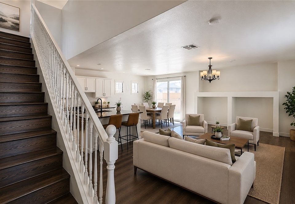 1st image of 8083 Retriever Ave
