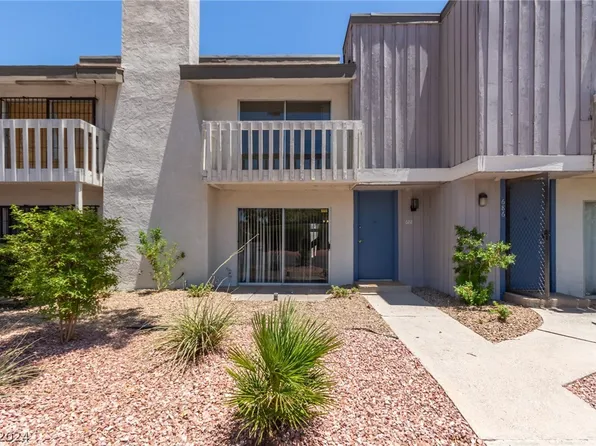688 Fernwood Ln, Las Vegas, NV 89169