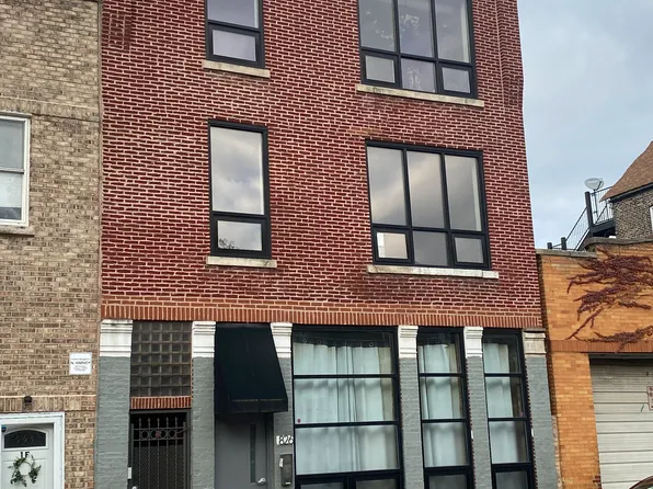 1826 W 17th St, Chicago, IL