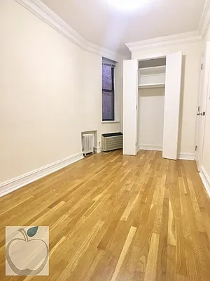 Rented by HOME RESIDENTIAL LLC | media 8