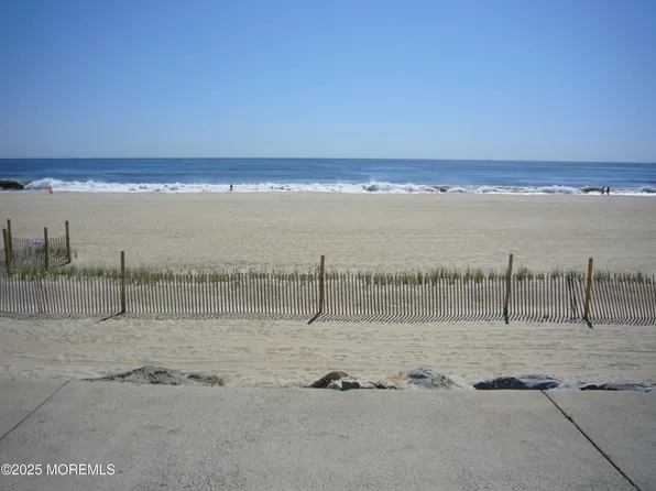 1201 Ocean Ave APT 82, Sea Bright, NJ 07760
