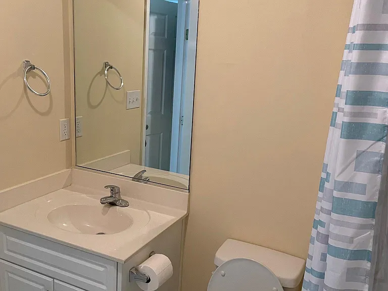 655 Brook Trl — Photo 7