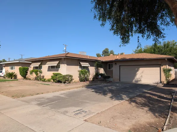 2832 N Hacienda Dr, Fresno, CA 93705