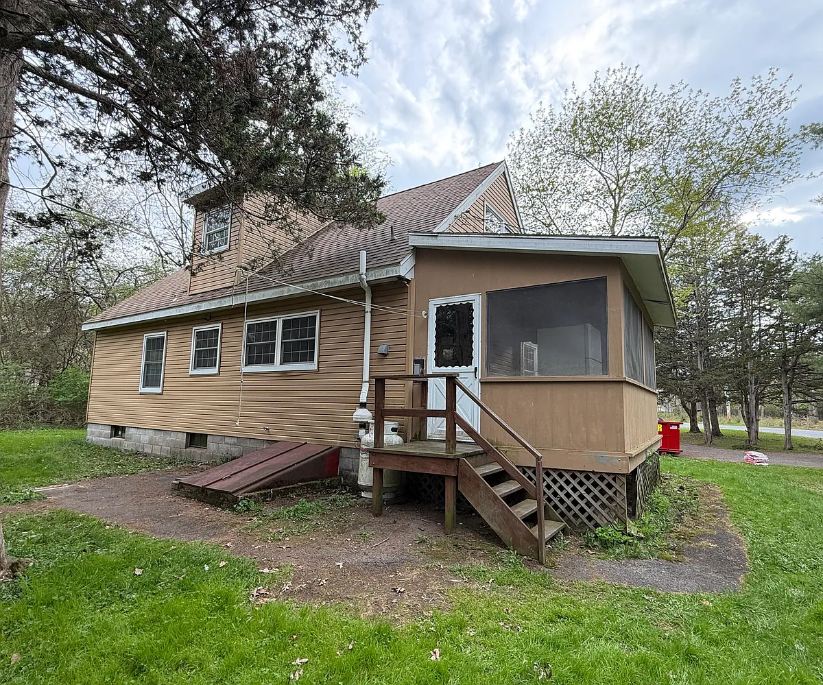 Building Photo - 78 W Moorehouse Rd
