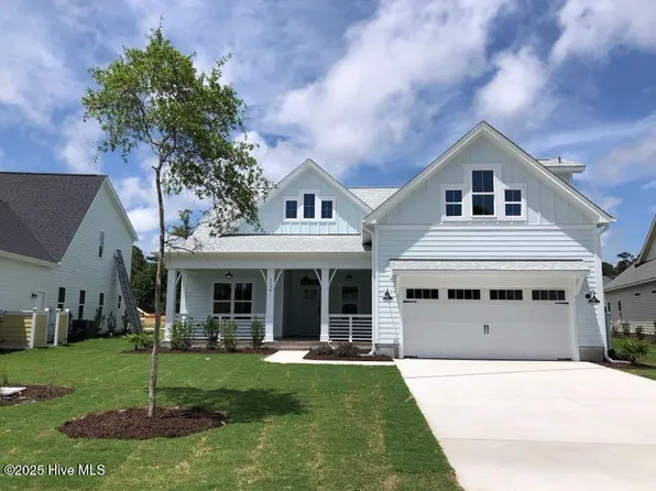 2334 Crescent Bay Drive, Southport, NC 28461