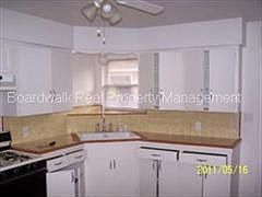 3rd image of 227 Sunnyland Dr