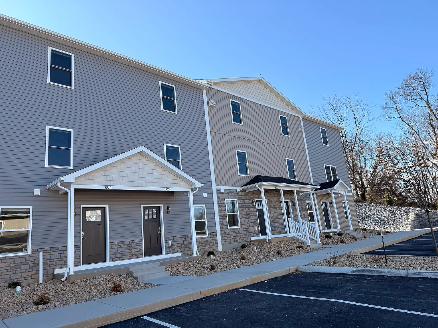 The Hills Townhomes — Photo 3