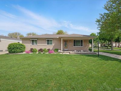 14657 Alpena Dr, Sterling Heights, MI, 48313