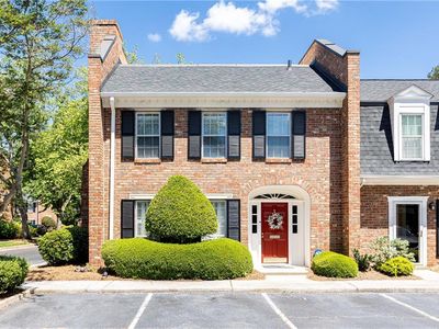 1 Walnut Hill Pl NW, Atlanta, GA, 30318