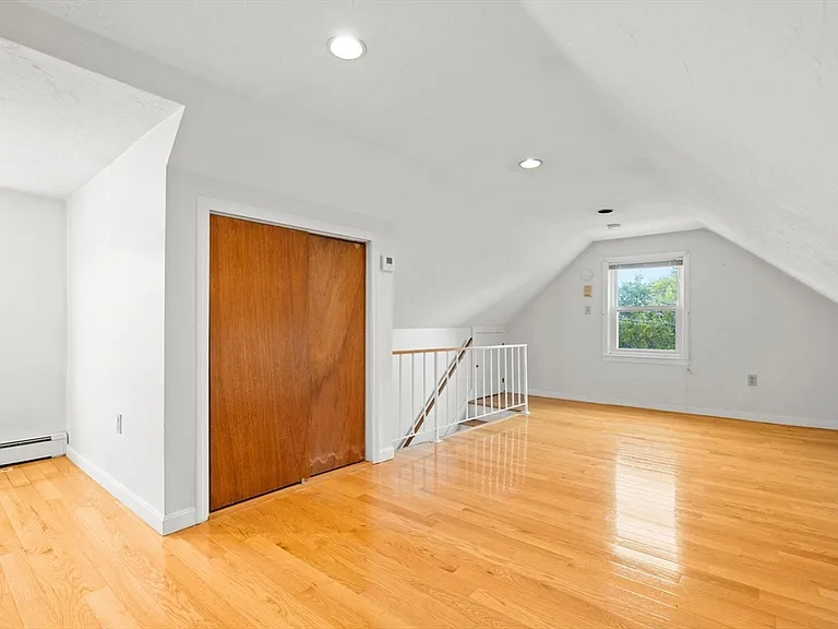 8 Walnut St #2 — Photo 13