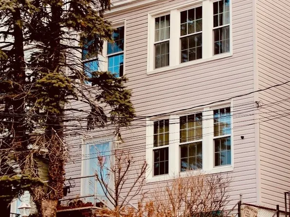 198 Columbia Avenue image 1 of 2