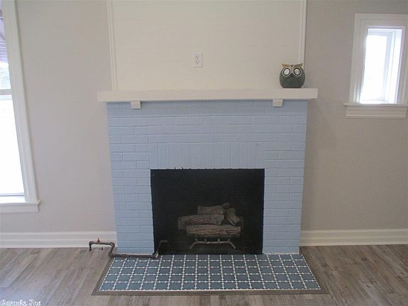 5th image of 916A E Race Ave