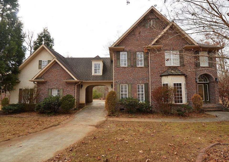 1st image of 27 Blandwood Dr