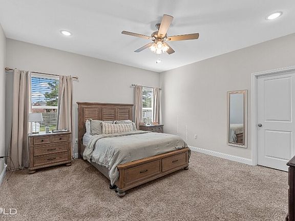 5th image of 1071 Bayou Bay Ct