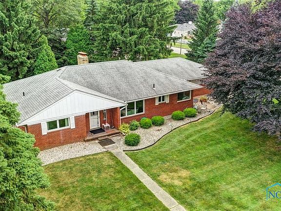 4th image of 2804 Eastmoreland Dr